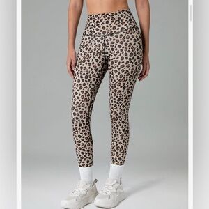 Colorfulkoala Leopard Leggings
